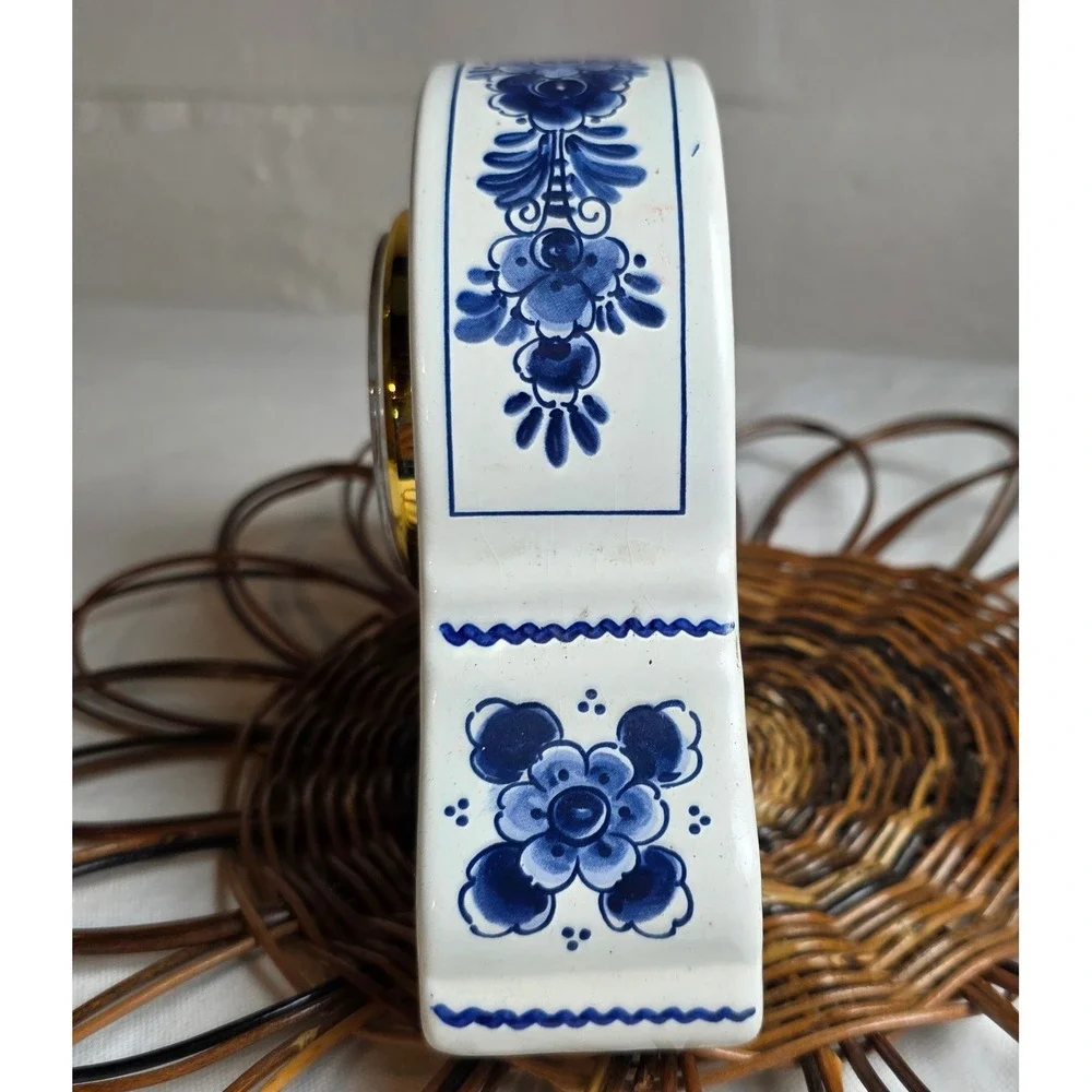 Vintage Delft Blue and White Floral Ceramic Mantel Clock Quartz Roman Numerals